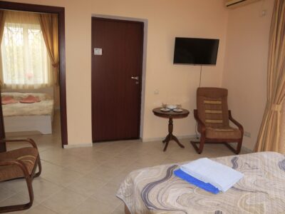 Веселая Скорпена. Номер Люкс.