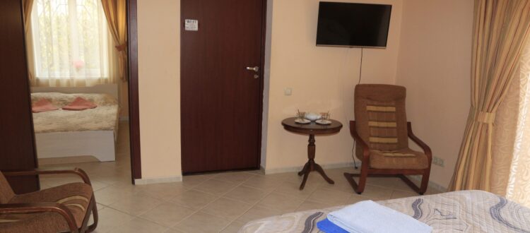 Веселая Скорпена. Номер Люкс.